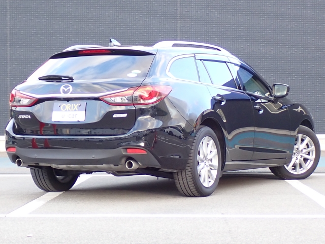 �I���b�N�X�F�蒆�ÎԂ͌��I�����㎿�Ȏ��q�݂̂����͂��v���܂��B�S�ԂɃv���̐E�l�ɂ��O�ꂵ�����O���̐��|�A�����グ�A�R�[�e�B���O�������{���Ă���܂��B