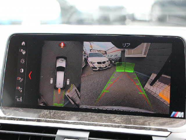 県内最大級の大型展示場！更にガレージ完備！専門店だからできる幅広いラインナップ！ご希望の車種がない場合もお気軽にお申し付け下さい。当社ネットワークでご希望の車両を探して参ります。