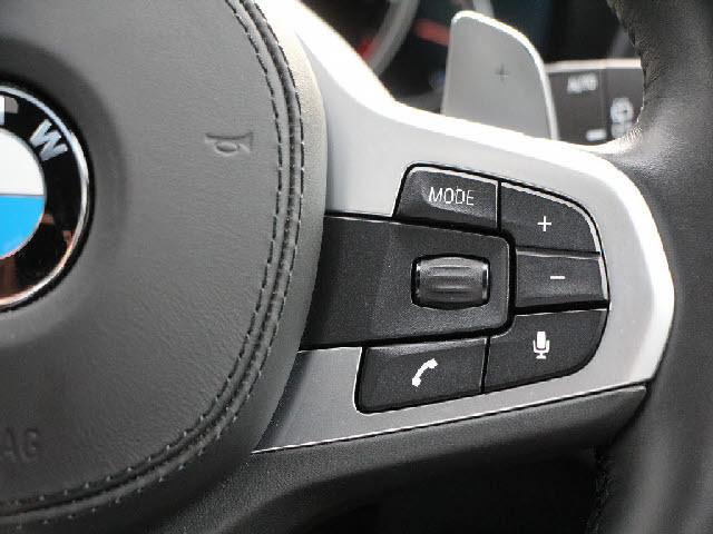 当社では全車充実の無料アフターサービス付です！全車無料２年保証＆年３回３年間エンジンオイル交換無料＆ポリマーメンテナンス施工＆関東圏外陸送納車費用無料サービス中。詳しくはホームページをご覧ください。