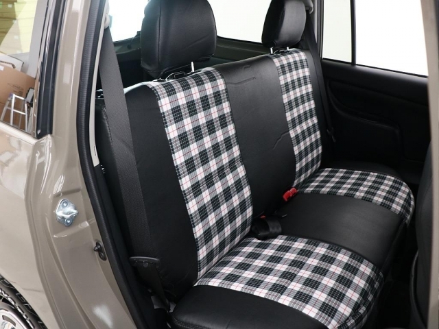 �Z�J���h�V�[�g�����l�̃V�[�g�J�o�[�����ς݂ł��I