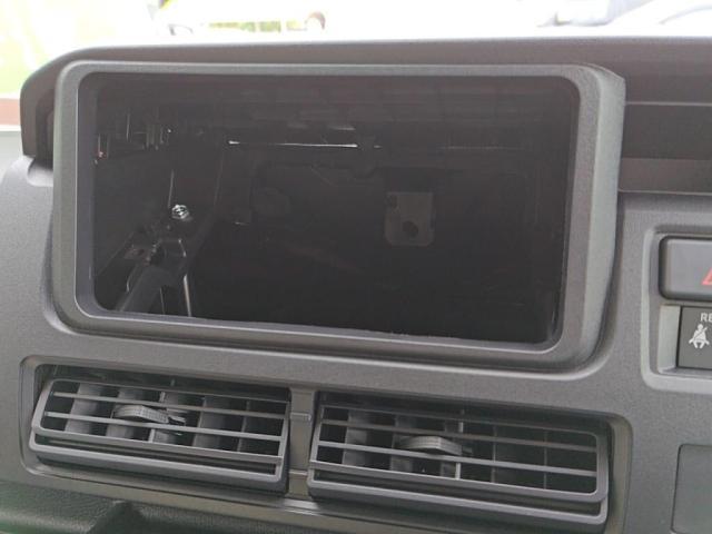 �I�[�f�B�I���X�͎����ōD�݂̃i�r��I�[�f�B�I���I�ׂ܂��B