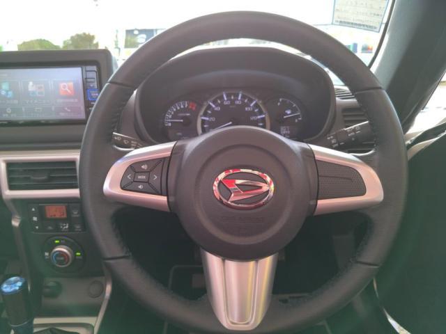 握り心地のよいステアリング！いつも触る場所ですので質感大事ですよね！