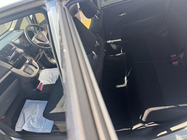 �����N���[�j���O��