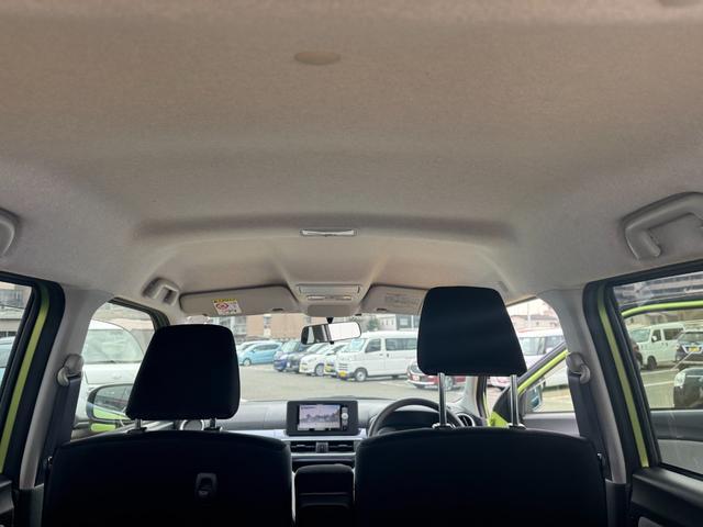 状態の良いルーフライニング