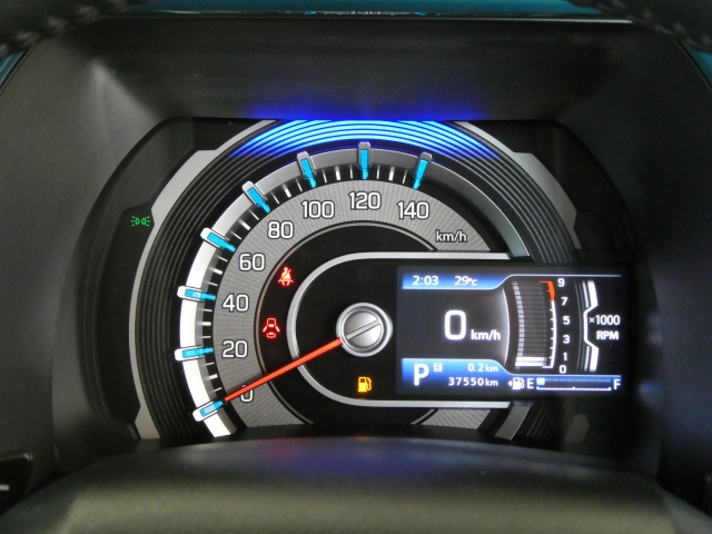 スピードメーター