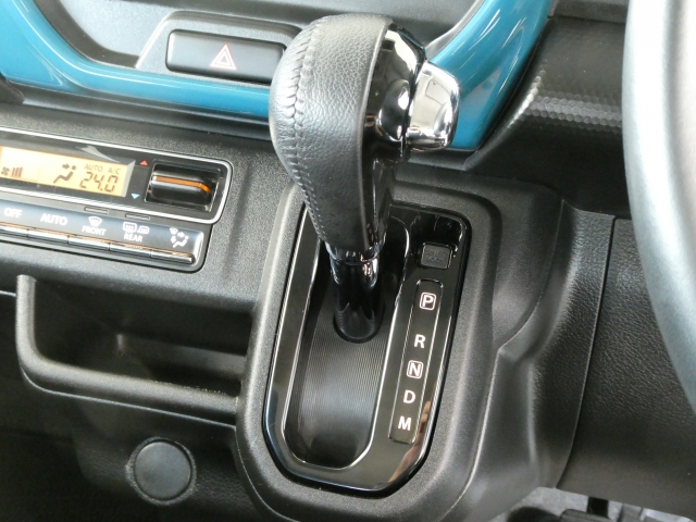 操作しやすいシフトレバー