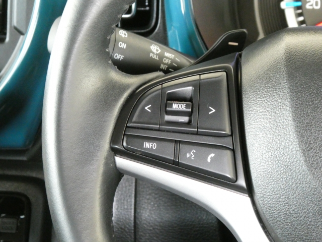 メニューの切り替えや設定などが行えます