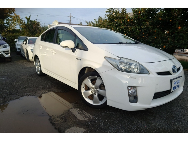 トヨタプリウス・平成22年式(2010)・車検1年付・走行距離14万km・美車