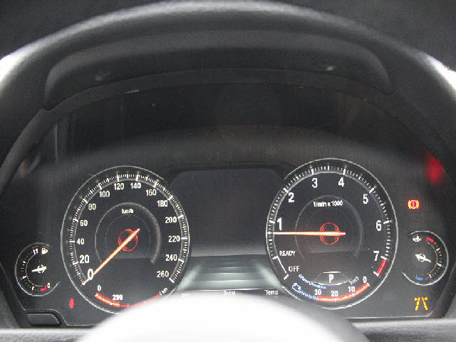 専門店ならではの納車前整備を実施！専用テスターも完備！諸経費につきましてはお気軽にお問合せ下さい。納車後の車検・点検・板金・ドレスアップなども当社お客様特別価格にてご案内させて頂きます。無料代車完備！