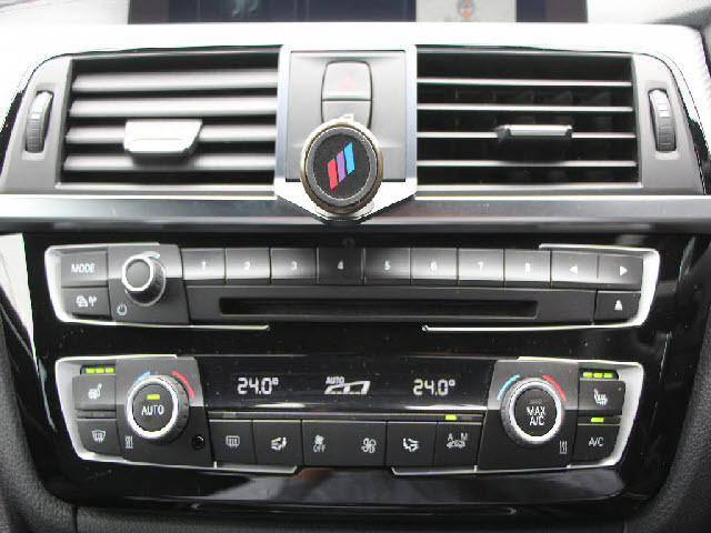 県内最大級の大型展示場！更にガレージ完備！専門店だからできる幅広いラインナップ！ご希望の車種がない場合もお気軽にお申し付け下さい。当社ネットワークでご希望の車両を探して参ります。