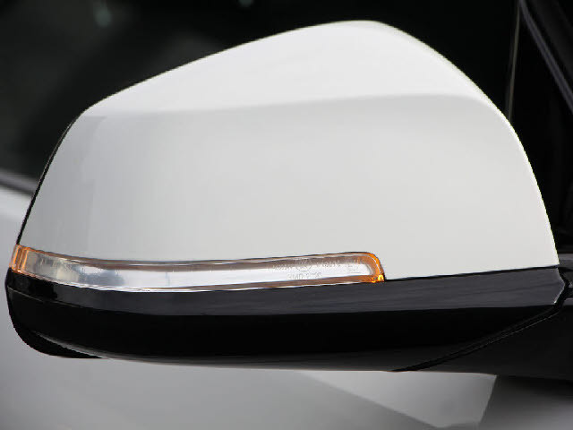 当社では全車充実の無料アフターサービス付です！全車無料２年保証＆年３回３年間エンジンオイル交換無料＆ポリマーメンテナンス施工＆関東圏外陸送納車費用無料サービス中。詳しくはホームページをご覧ください。