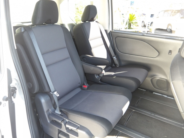 �I���b�N�X�t�|����������X�ւ̂��₢���킹�́A�s�d�k�F�O�Q�V�|�R�W�W�|�W�R�R�U�܂ł��C�y�ɂǂ����I�i�c�Ǝ��ԁF10���`�P�X���@���j��x�j