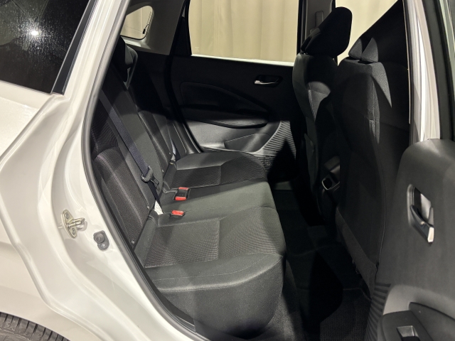 2��ڃV�[�g�����K�ȃX�y�[�X�ł��I�V�[�g�A�����W�����ʂŋ@�\�I�ł��I��~���ɂ��D��Ă��܂��̂Ő����x�������ɂȂ��ĉ������I�I���b�N�X�Ȃ�e���[�J�[�̎Ԏ�𑵂��Ă���܂��̂Ŕ�r�������ȒP�I