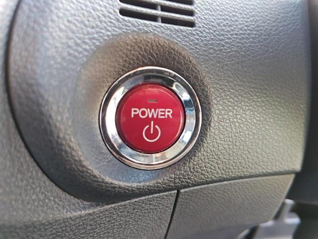 当社理想の中古車は値段の割に良質な物件です。金額が安くて当然な修復歴有の車や走行の多い車・金額は安いけれど諸費用が当社の数倍以上するお店が存在しますが当社は支払い総額で良質な物件を追求します。