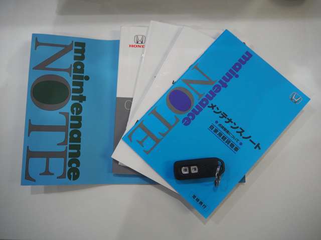 �ۏ؏��A����A�X�y�A�L�[������������Ă�