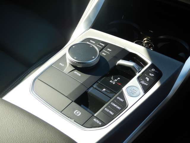 �Z���N�^�[�E���o�[�^���c���������R���g��