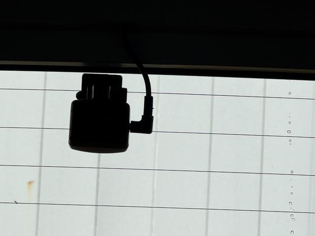 �ԗ��̏ڍׂ��Ԃɕt���܂��Ă̓X�^�b�t�܂ł��C�y�ɂ��₢���킹���������B