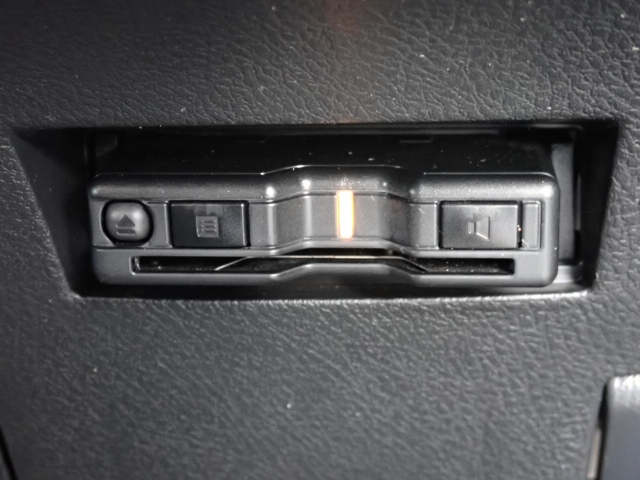 ETC���������Ă��܂��B�m���X�g�b�v�ŗ�������ʉ߂ł��܂��B���ꂵ�������ł���ˁB