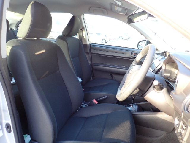 �t�����g�V�[�g�A��ԗǍD�ň��S�ł��B�傫�ȉ�����Ȃ����S�ł�