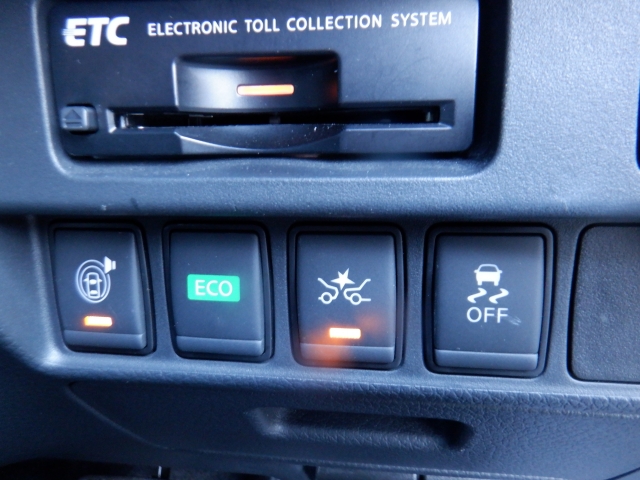 ���Ԃ̕��́A��֓� �u���C���^�[IC�v�~��Ă���