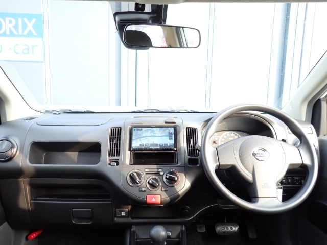 �C���p�l�摜�ɂȂ�܂��B�ԓ��͐��Ǝ҂ɂĎ����N���[�j���O�{�H�ς݂Ȃ̂ŁA��ϐ����ł��B