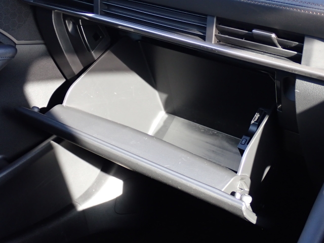 ���[�����Ղ�O���[�u�{�b�N�X�B