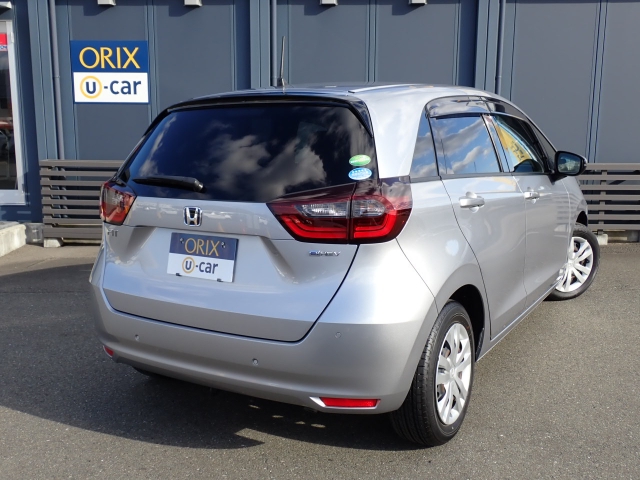 �����r���[�̉摜�ɂȂ�܂��B�I���b�N�X�F�蒆�ÎԂɂ́A���w��������S���Ă���肢���������߂ɁA�Ǝ��̢�I���b�N�X�F�蒆�Îԕۏأ�����t�����Ă��܂��B