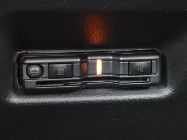 ETC���������Ă��܂��B�m���X�g�b�v�ŗ�������ʉ߂ł��܂��B���ꂵ�������ł���ˁB