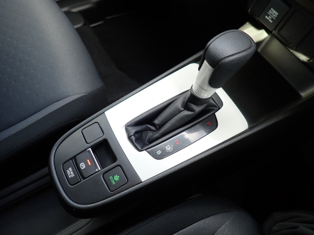 �V�t�g�m�u�̓X�����Ȃ��A���ꂢ�ȏ�Ԃł��B���ł��G��镔�������ꂢ���Ƒ�؂ɏ���Ă������Ƃ�������܂���B