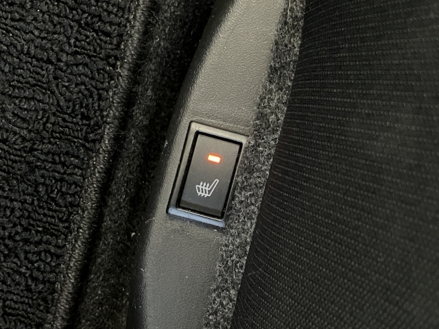 �y�����z���������Ƀs�b�^���Ȃ̂��A���̃V�[�g�q�[�^�[�I�����G�߂��V�[�g�q�[�^�[���̂����߂Ă���܂��B�������ł��h���C�u���y�����Ȃ�܂��B