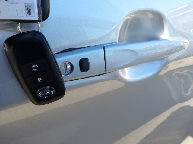 オリックスＵ−ｃａｒ高崎店へのお問い合わせは、ＴＥＬ：０２７−３８８−８３３６までお気軽にどうぞ！（営業時間：10時〜１９時　水曜定休）