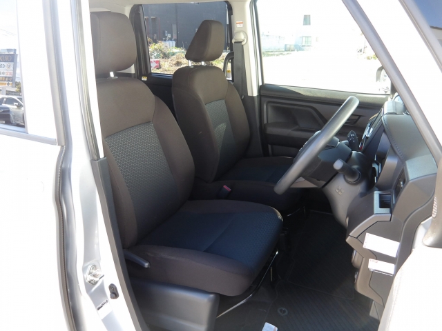 �I���b�N�X�t�|����������X�ւ̂��₢���킹�́A�s�d�k�F�O�Q�V�|�R�W�W�|�W�R�R�U�܂ł��C�y�ɂǂ����I�i�c�Ǝ��ԁF10���`�P�X���@���j��x�j