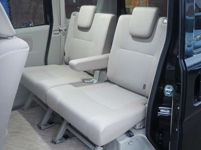 �㕔���Ȃ̓x���`�V�[�g�ɂȂ��Ă���|����