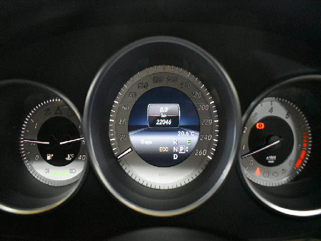 掲載以外の画像も当店ＨＰにて多数公開中です！ご来店が難しい方でも安心して購入していただけるよう細部まで掲載しております。専門店ならではの良質な中古車のみを販売しております。