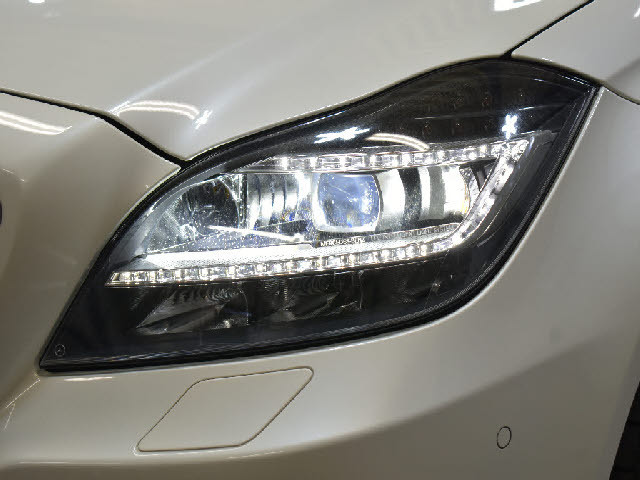 県内最大級の大型展示場！更にガレージ完備！専門店だからできる幅広いラインナップ！ご希望の車種がない場合もお気軽にお申し付け下さい。当社ネットワークでご希望の車両を探して参ります。