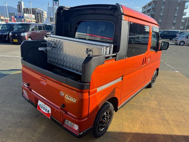 �ԗ��̏ڍׂ��Ԃɕt���܂��Ă̓X�^�b�t�܂ł��C�y�ɂ��₢���킹���������B