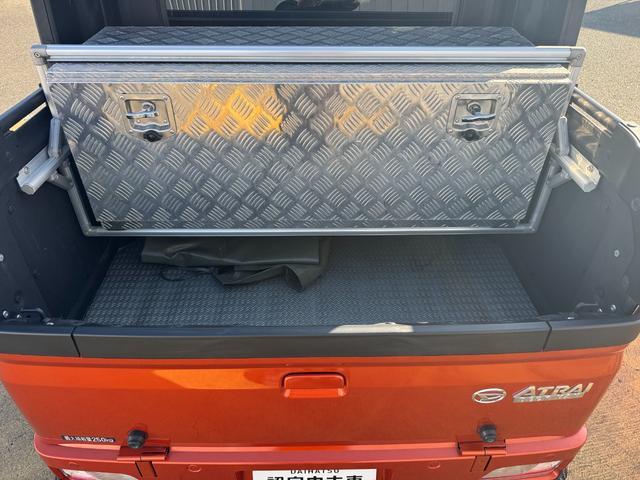 �ԗ��̏ڍׂ��Ԃɕt���܂��Ă̓X�^�b�t�܂ł��C�y�ɂ��₢���킹���������B