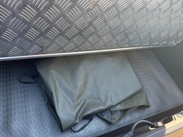 �ԗ��̏ڍׂ��Ԃɕt���܂��Ă̓X�^�b�t�܂ł��C�y�ɂ��₢���킹���������B