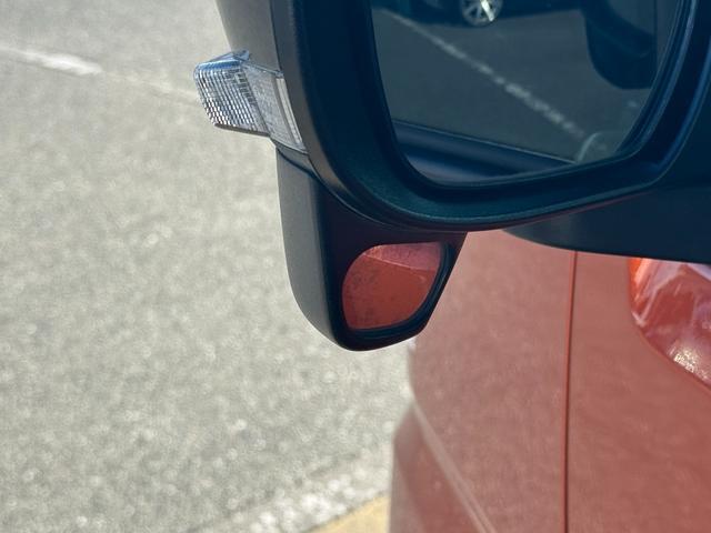 �ԗ��̏ڍׂ��Ԃɕt���܂��Ă̓X�^�b�t�܂ł��C�y�ɂ��₢���킹���������B