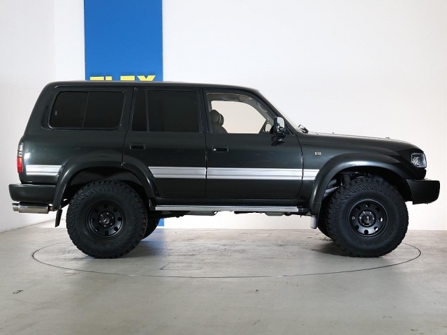 �T�C�h���[���̃V���o�[�J���[���A�N�Z���g�ł��I