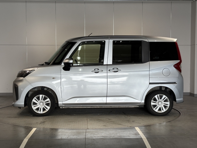 オリックス認定中古車は外部機関AISの厳格な検査を全車実施し修復歴が無く状態の良い車輌を厳選しておりますので安心してお買い求め頂けます！保証も充実で安心！