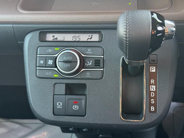 �ԗ��̏ڍׂ��Ԃɕt���܂��Ă̓X�^�b�t�܂ł��C�y�ɂ��₢���킹���������B