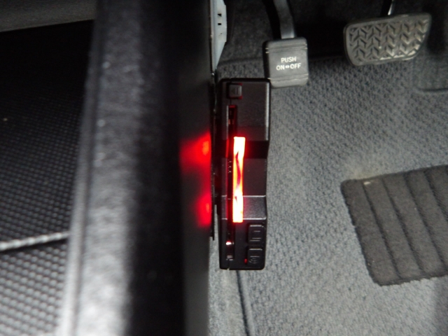 �I���b�N�X�t�|����������X�ւ̂��₢���킹�́A�s�d�k�F�O�Q�V�|�R�W�W�|�W�R�R�U�܂ł��C�y�ɂǂ����I�i�c�Ǝ��ԁF10���`�P�X���@���j��x�j