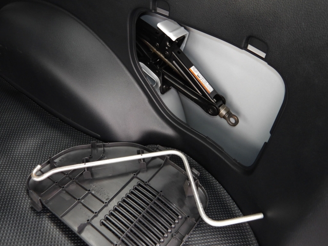 �I���b�N�X�t�|����������X�ւ̂��₢���킹�́A�s�d�k�F�O�Q�V�|�R�W�W�|�W�R�R�U�܂ł��C�y�ɂǂ����I�i�c�Ǝ��ԁF10���`�P�X���@���j��x�j