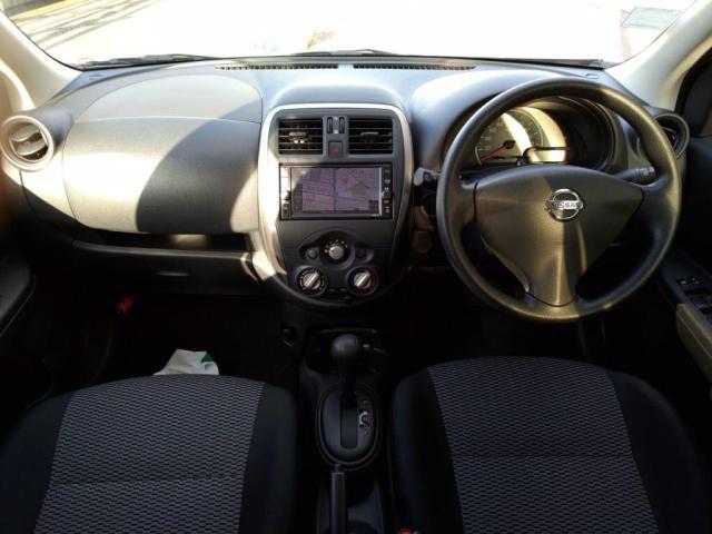 ���[�t�����������炵�������������ăi�r���j�^�[�����₷���ʒu�ŉ^�]�A�i�r�Ƃ����삵�₷���ł���I