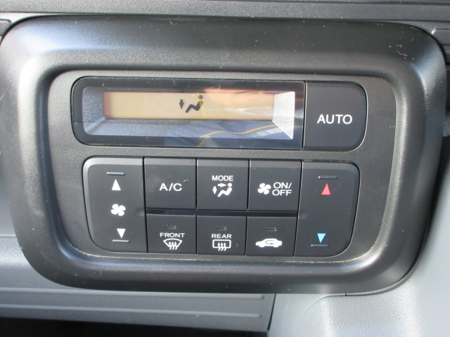 �I�[�g�G�A�R���Ŏ����D�݂̎�����f�����ݒ�o���܂��B���K�Ȏ����ŁA���K�ȉ^�]�����y���݉�������