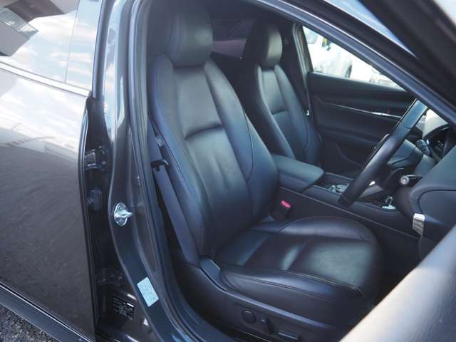 ☆ブラックレザーシート！内装ルームクリー