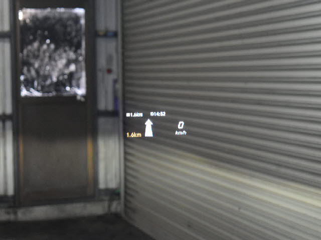 全車店頭にて展示中！お越し頂ければ現車確認が可能です。お気軽にお越しくださいませ。専門スタッフが細かくご説明させて頂きますので輸入車にご不安がある方でも安心です。