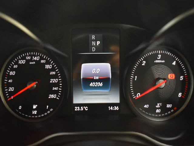 掲載以外の画像も当店ＨＰにて多数公開中です！ご来店が難しい方でも安心して購入していただけるよう細部まで掲載しております。専門店ならではの良質な中古車のみを販売しております。