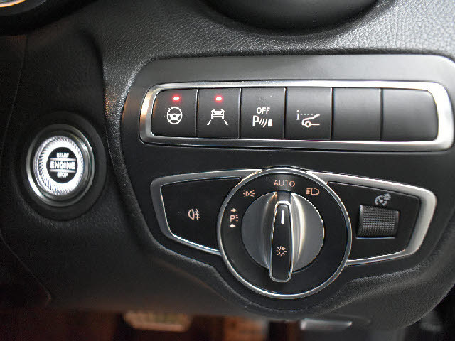 ���X�Ȃ�ł͂̔[�ԑO���������{�I��p�e�X�^�[�������I���o��ɂ��܂��Ă͂��C�y�ɂ��⍇���������B�[�Ԍ�̎Ԍ��E�_���E���E�h���X�A�b�v�Ȃǂ����Ђ��q�l���ʉ��i�ɂĂ��ē������Ē����܂��B������Ԋ����I